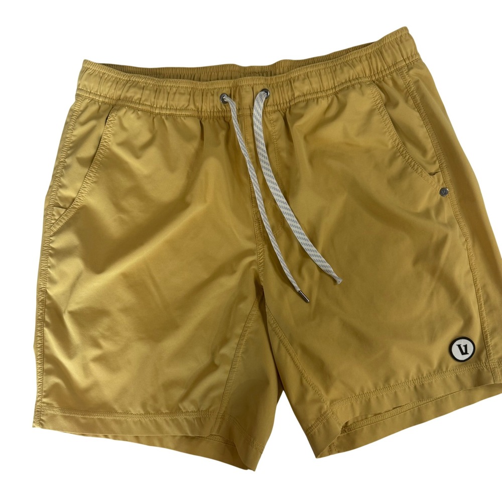 Vuori Banks Shorts Mens Large Mustard Yellow Ochre Board Shorts Gym Training